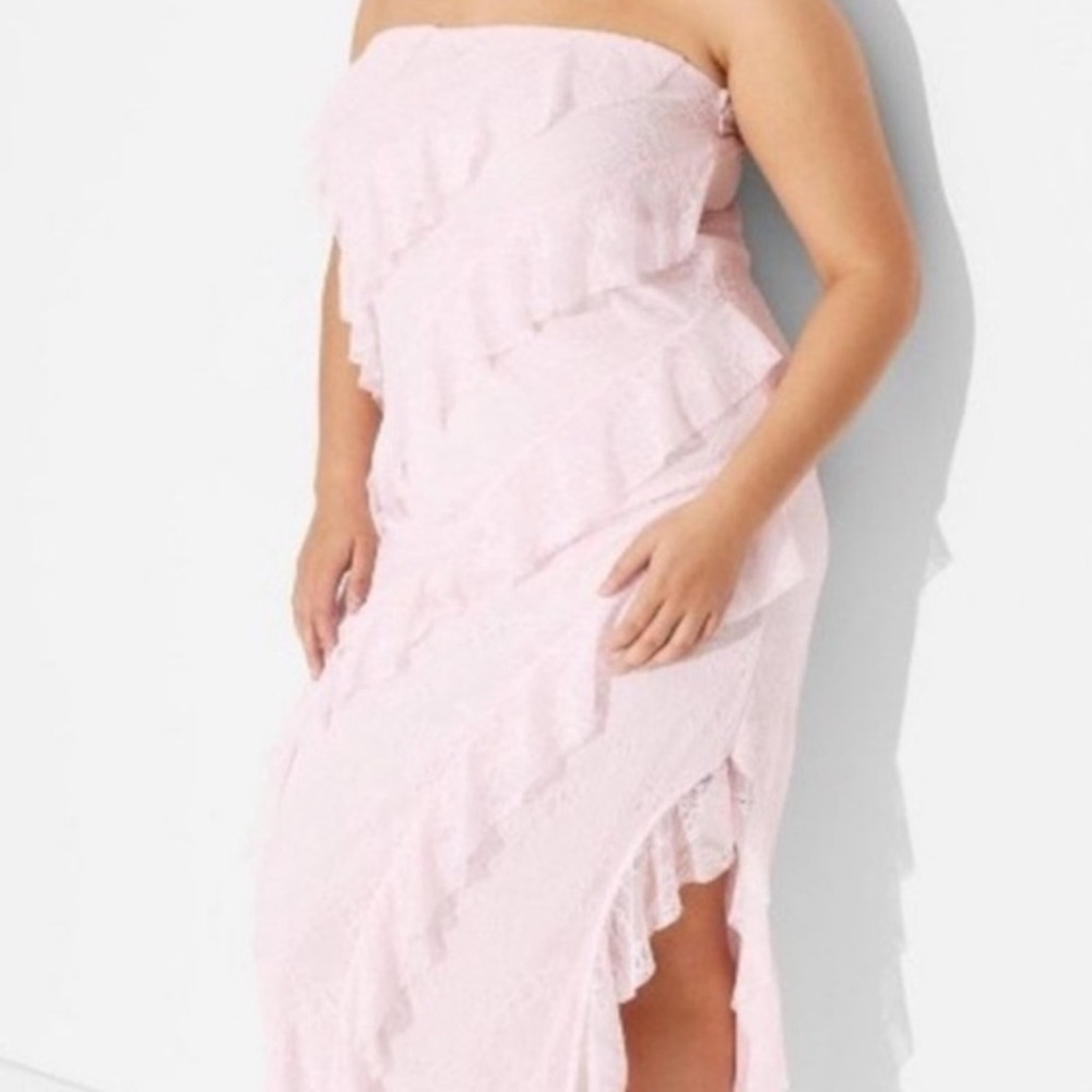 Wild Fable Light Pink Lace-Trimmed Top